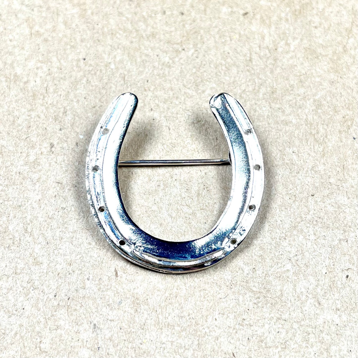 Horseshoe Racing Plate, Pin - Brooch