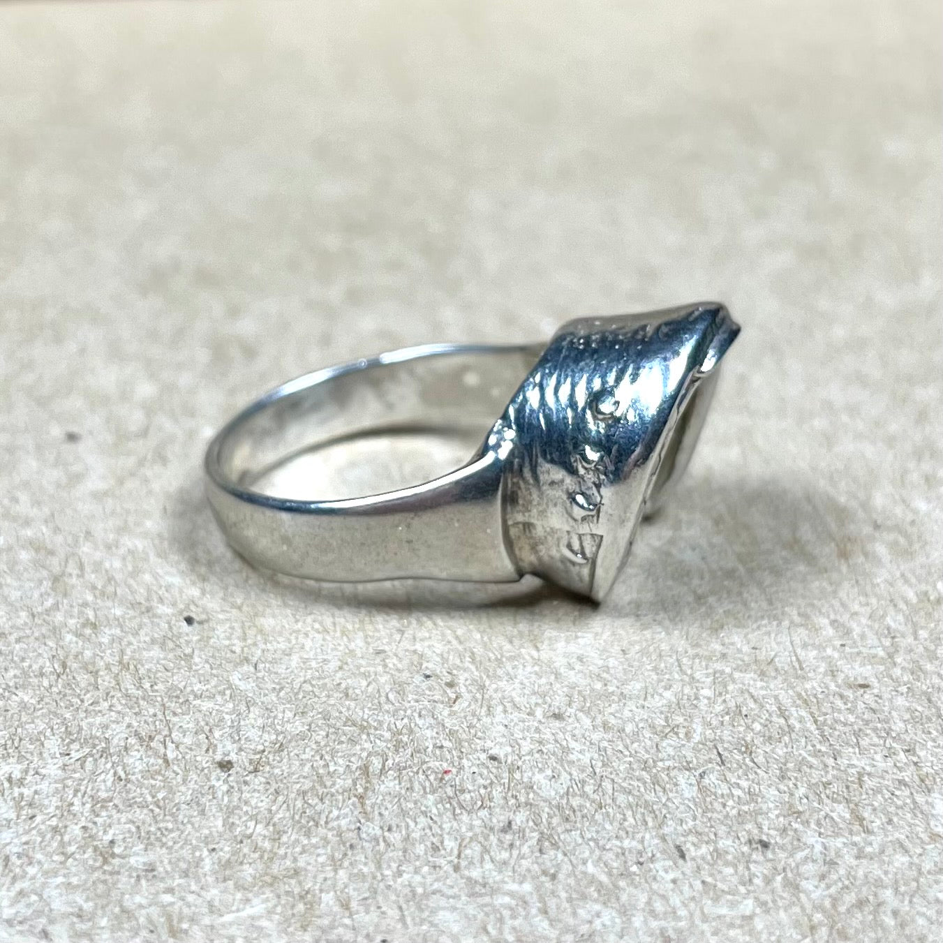 Horse Hoof Ring with Racing Plate