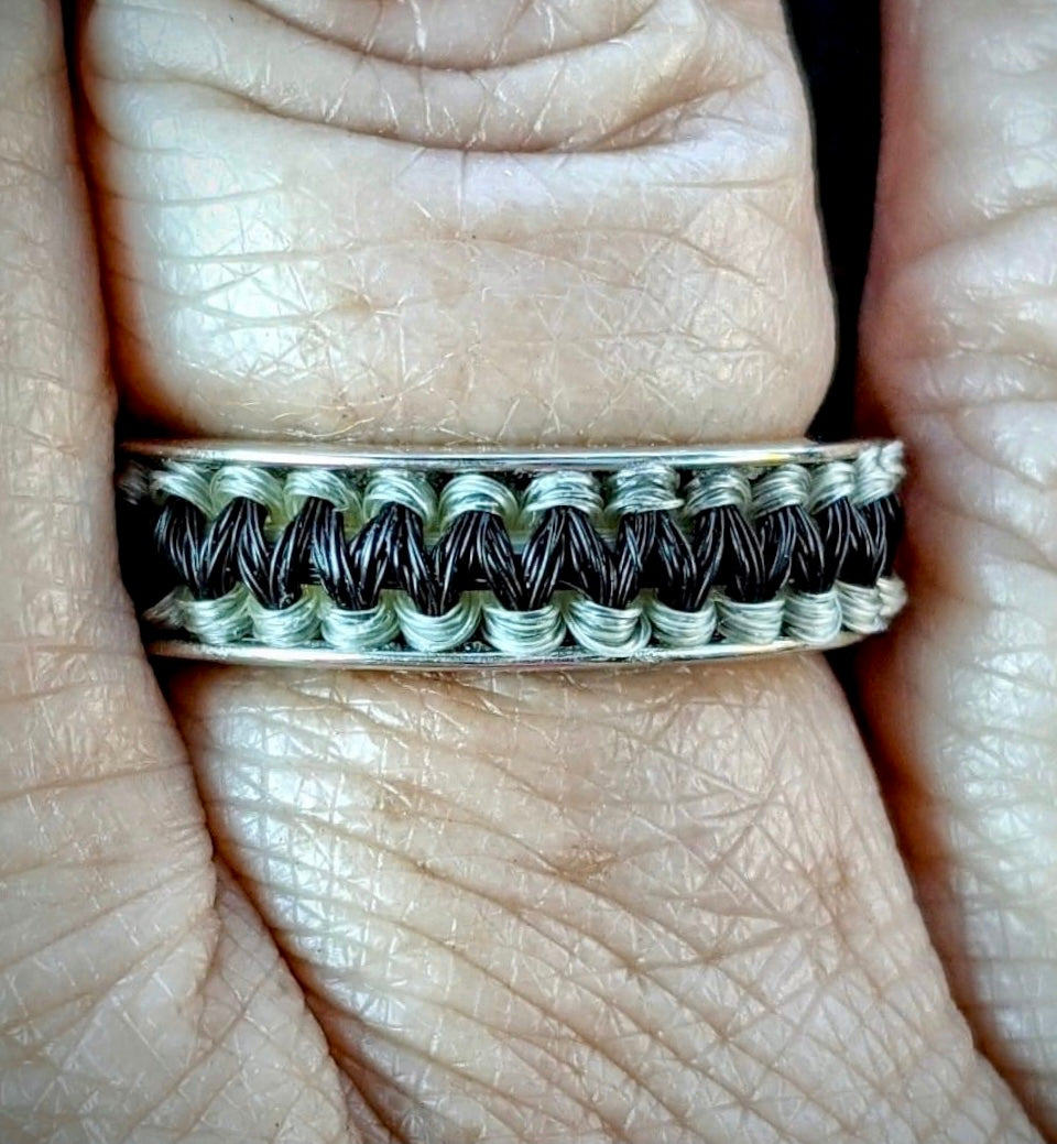 Horsehair Ring, Woven Channel Band