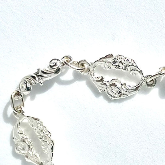 Vintage Style Bracelet, Alternating Scroll & Floral Links